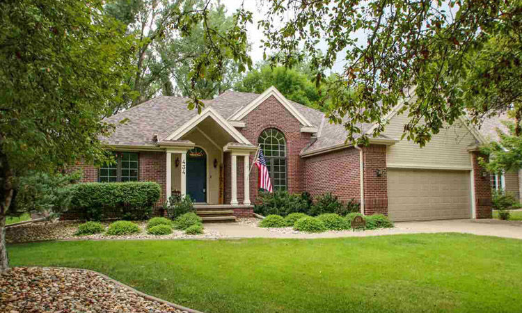 434 S. Royal Troon, Dakota Dunes - $335,000